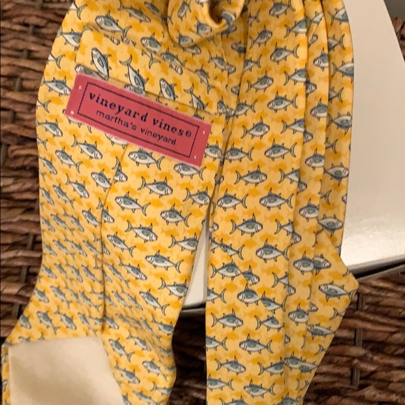 Vineyard Vines Tie - Picture 2 of 2